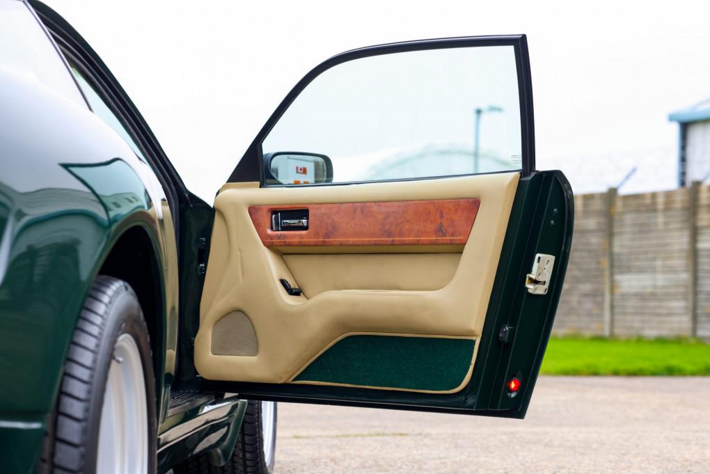 1990 Aston Martin Virage