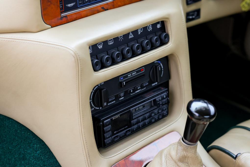 1990 Aston Martin Virage