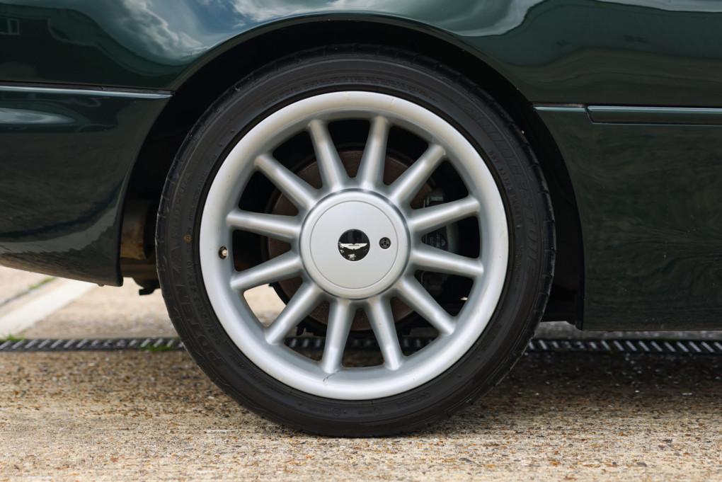 1997 Aston Martin DB7