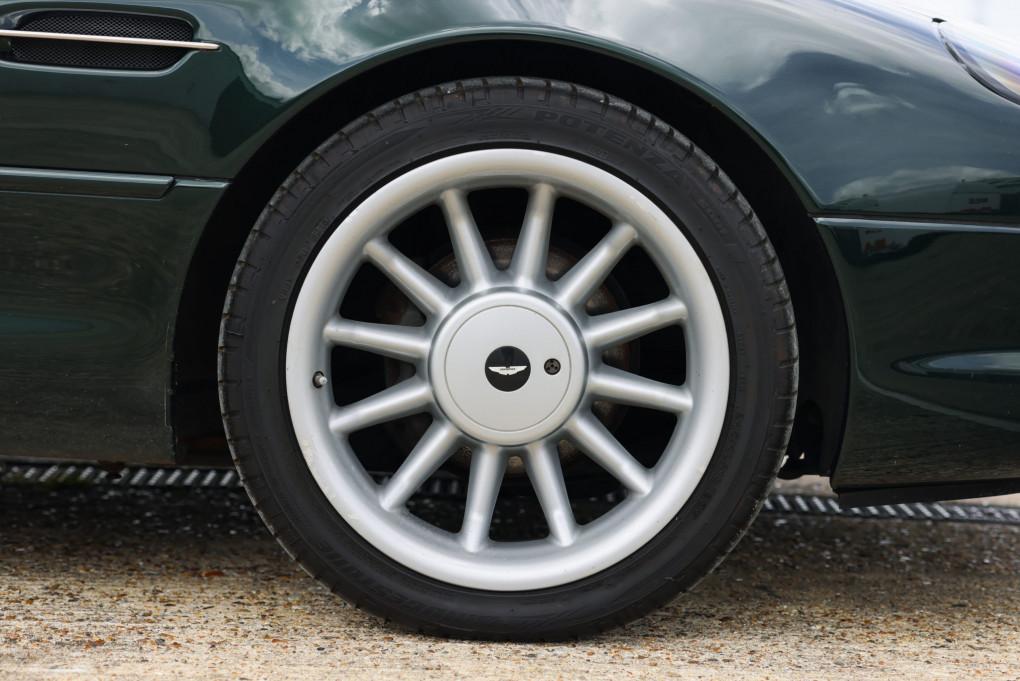 1997 Aston Martin DB7