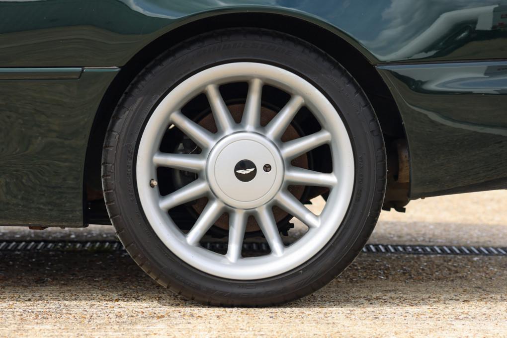 1997 Aston Martin DB7