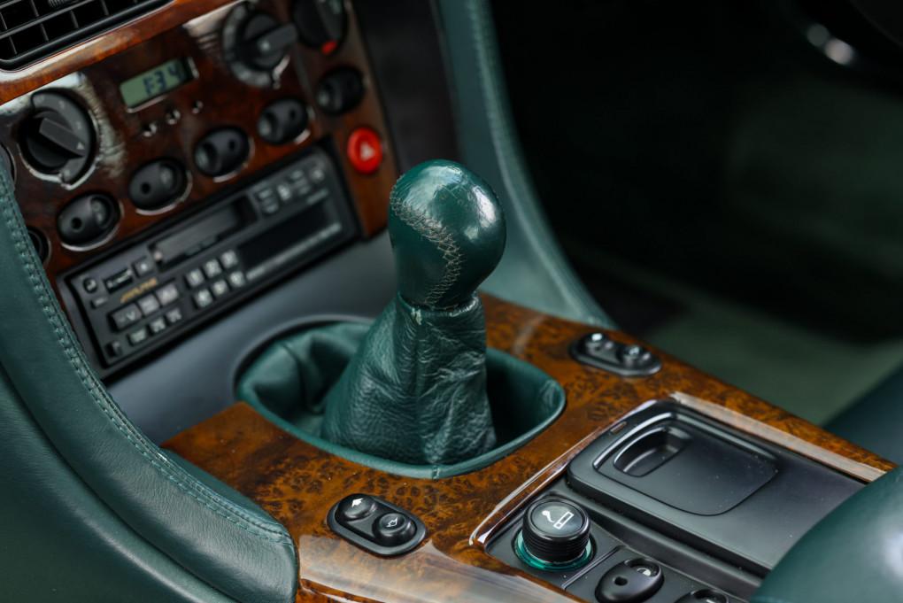 1997 Aston Martin DB7