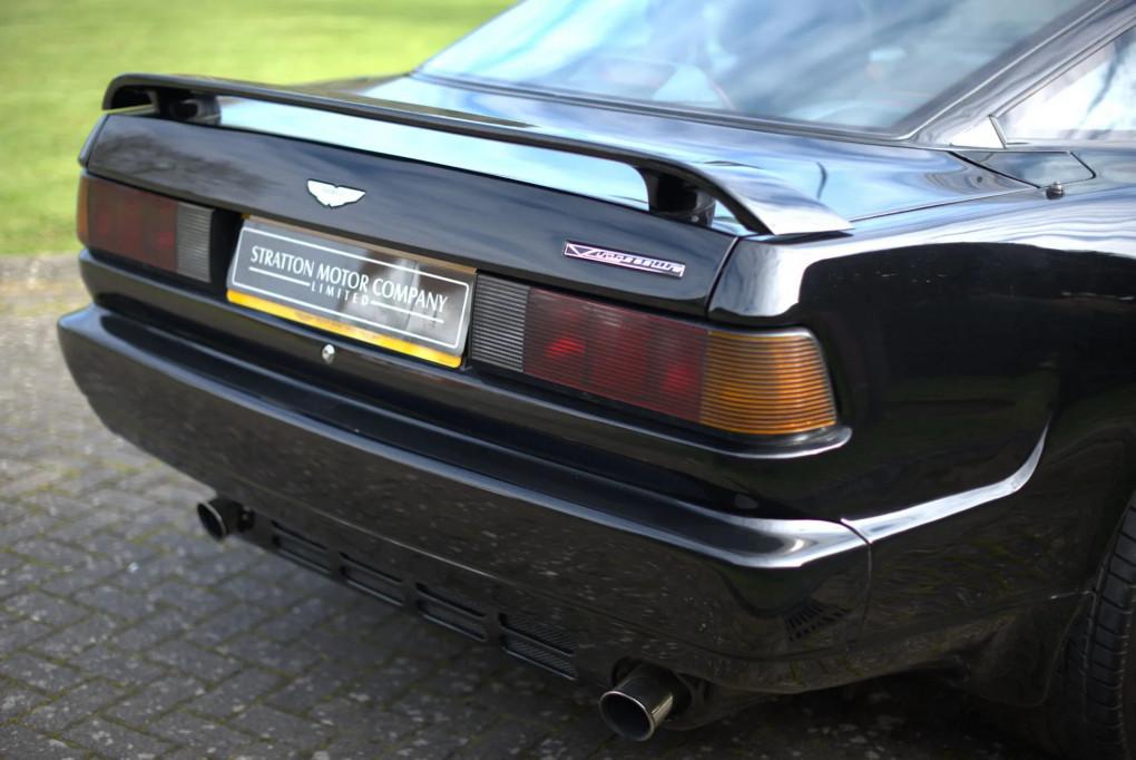 1999 Aston Martin V8