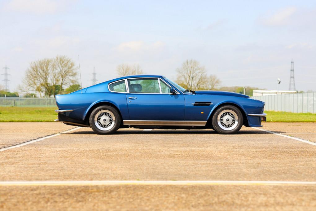 1988 Aston Martin Vantage