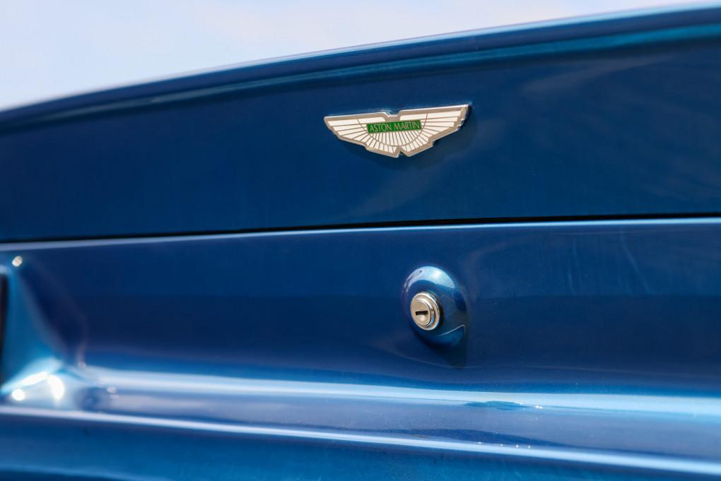 1988 Aston Martin Vantage