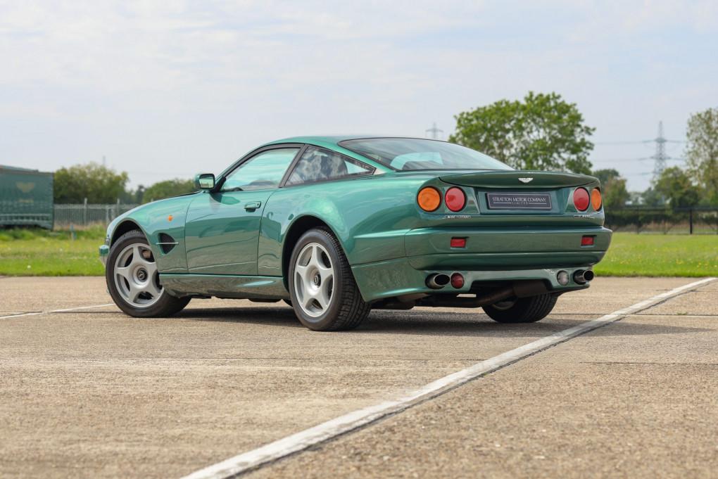 2000 Aston Martin Vantage