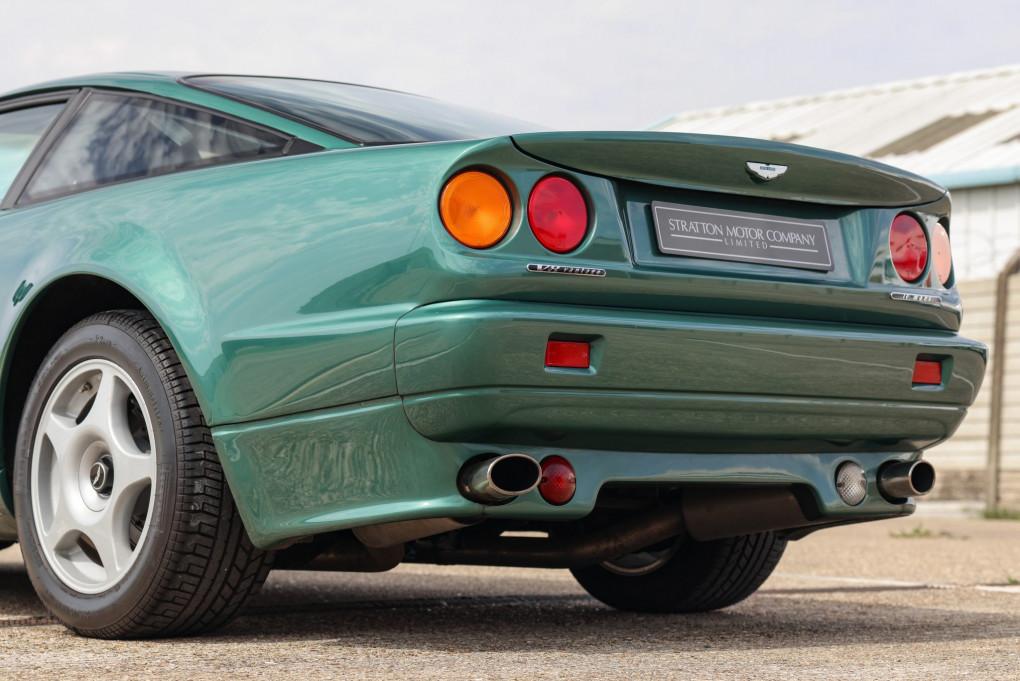 2000 Aston Martin Vantage