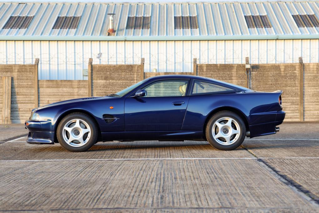 2000 Aston Martin Vantage