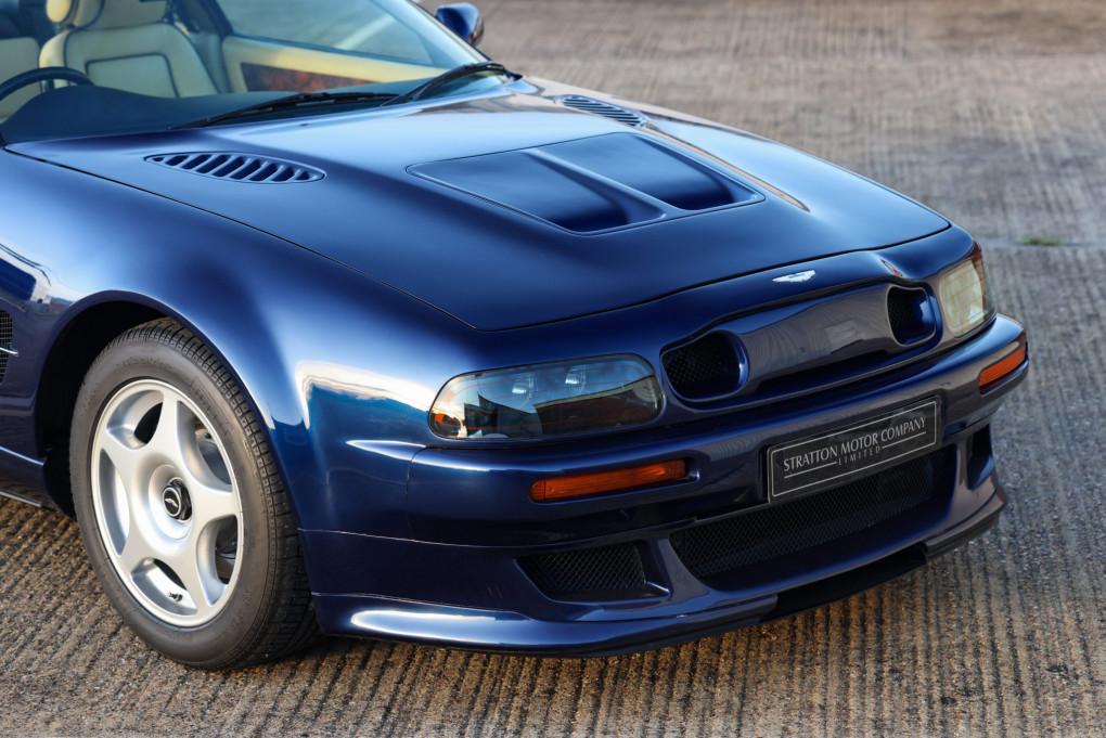 2000 Aston Martin Vantage