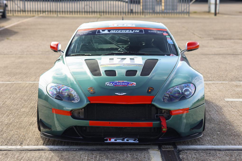 Aston Martin Vantage