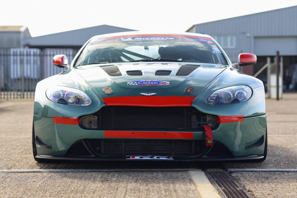 Aston Martin Vantage