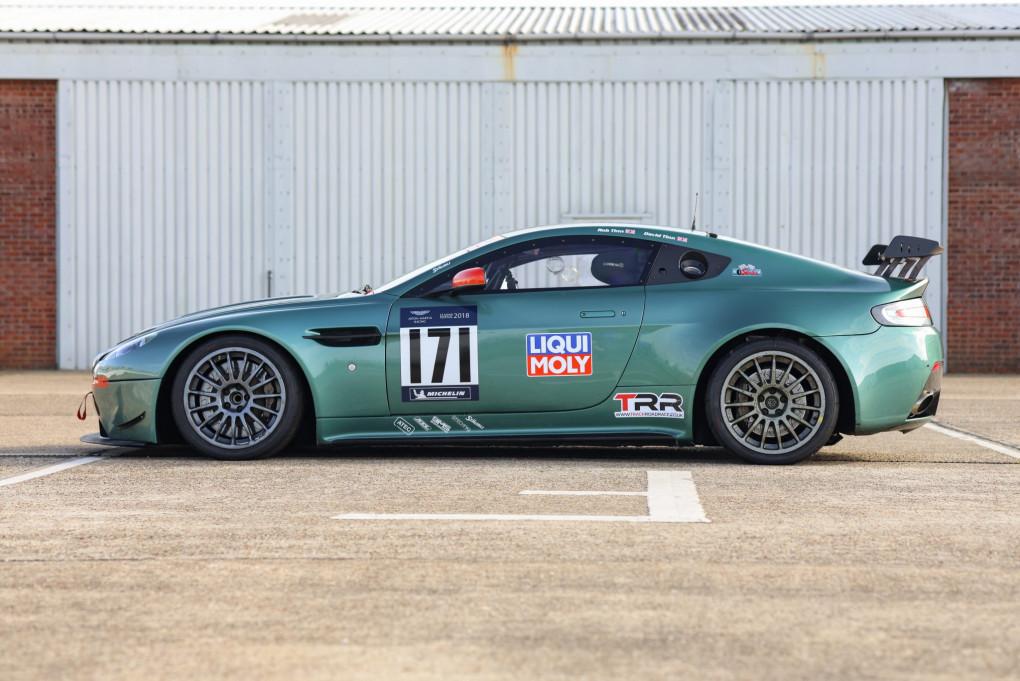 Aston Martin Vantage