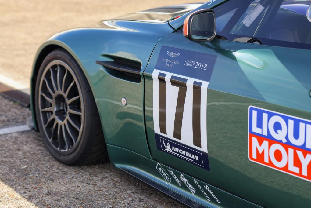 Aston Martin Vantage