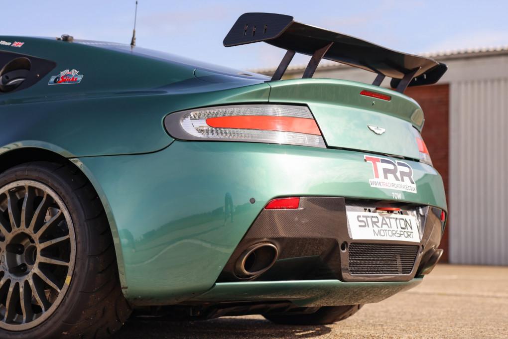 Aston Martin Vantage