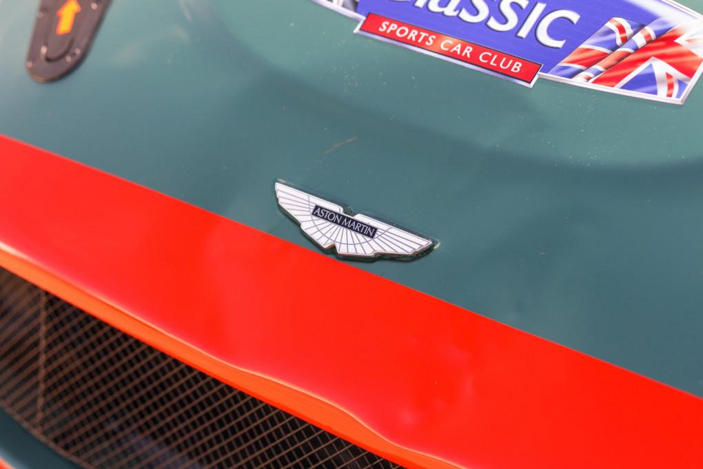 Aston Martin Vantage