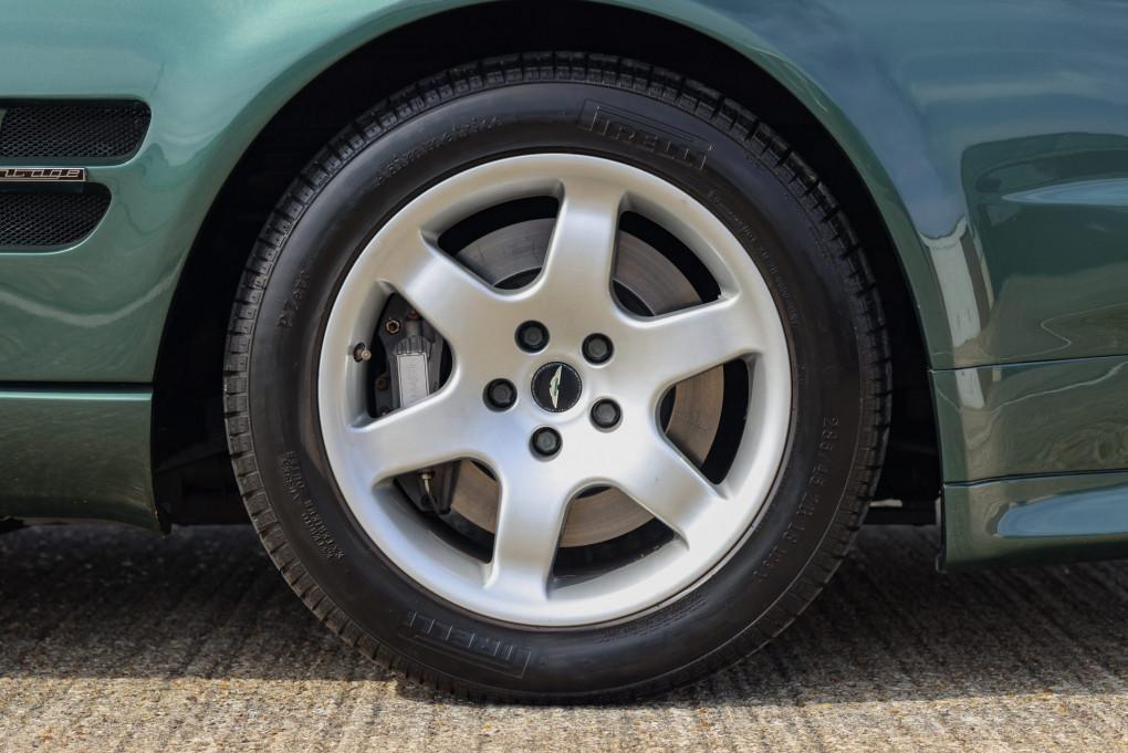 1994 Aston Martin Vantage