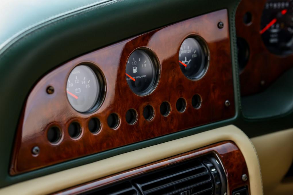 1994 Aston Martin Vantage