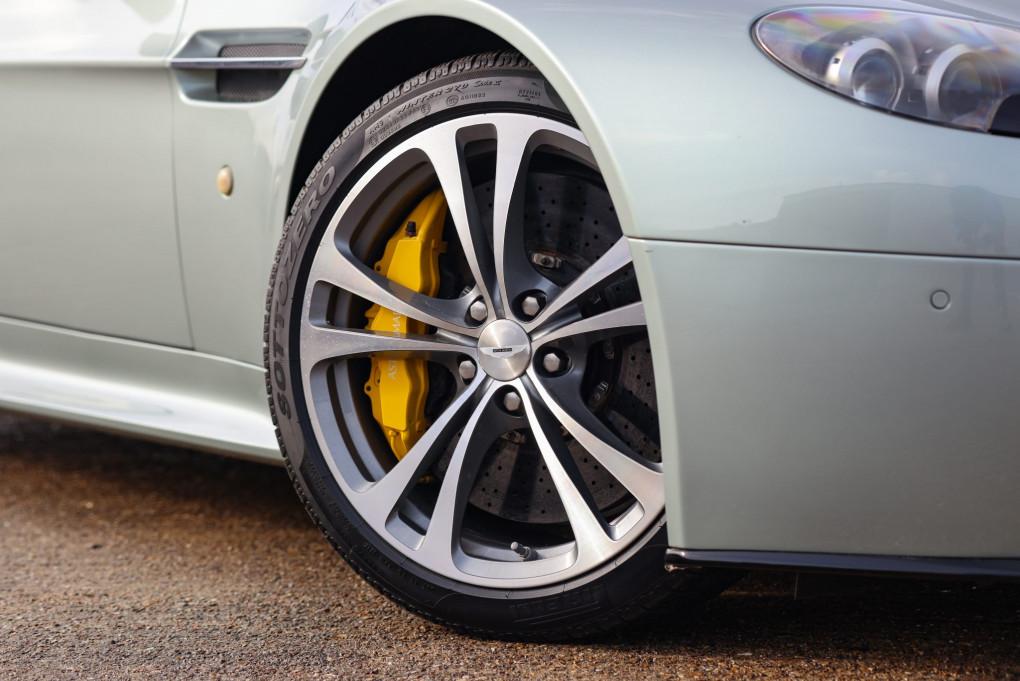 2008 Aston Martin Vantage