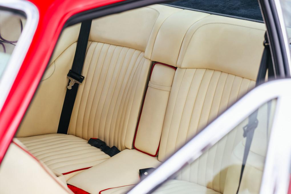 1985 Aston Martin Vantage