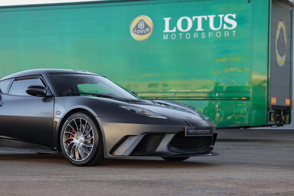 2017 Lotus Evora 