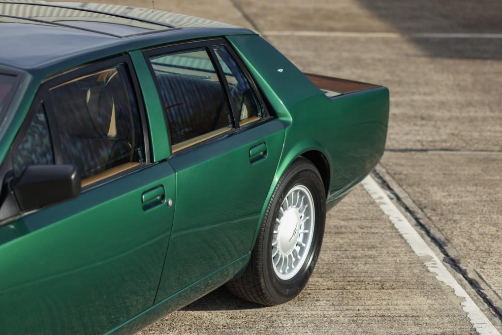 1990 Aston Martin Lagonda