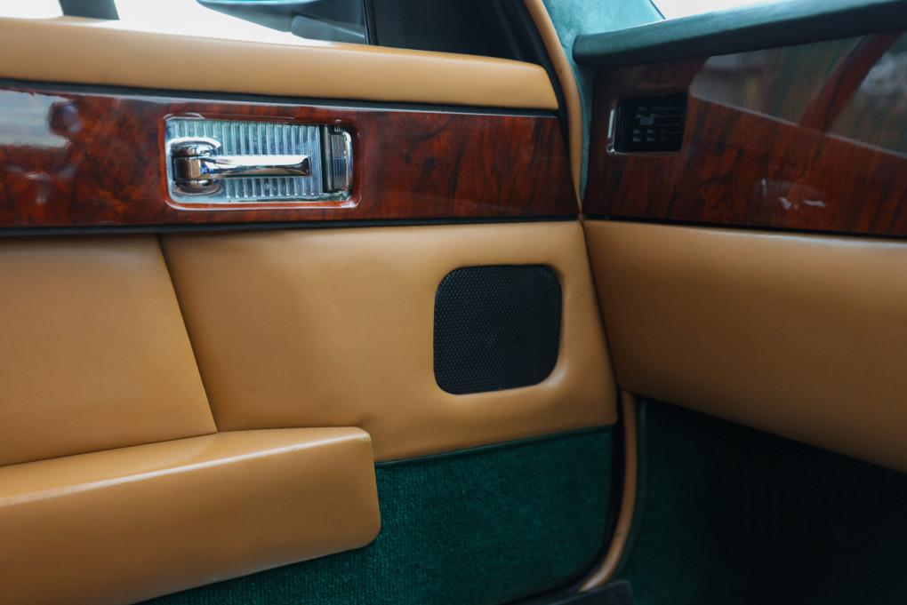 1990 Aston Martin Lagonda