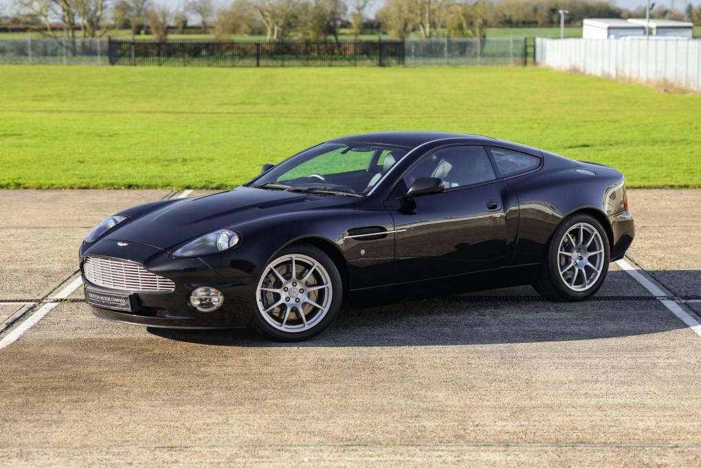 2005 Aston Martin Vanquish