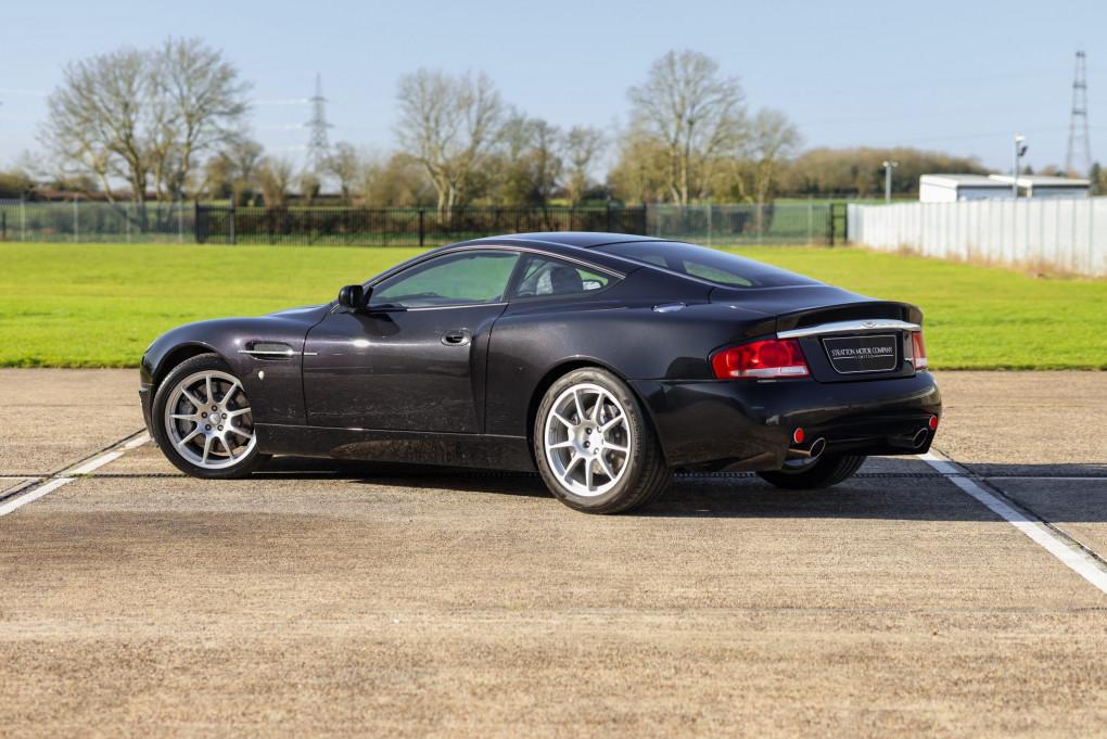 2005 Aston Martin Vanquish