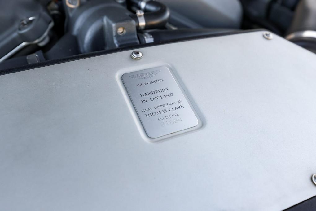 2005 Aston Martin Vanquish