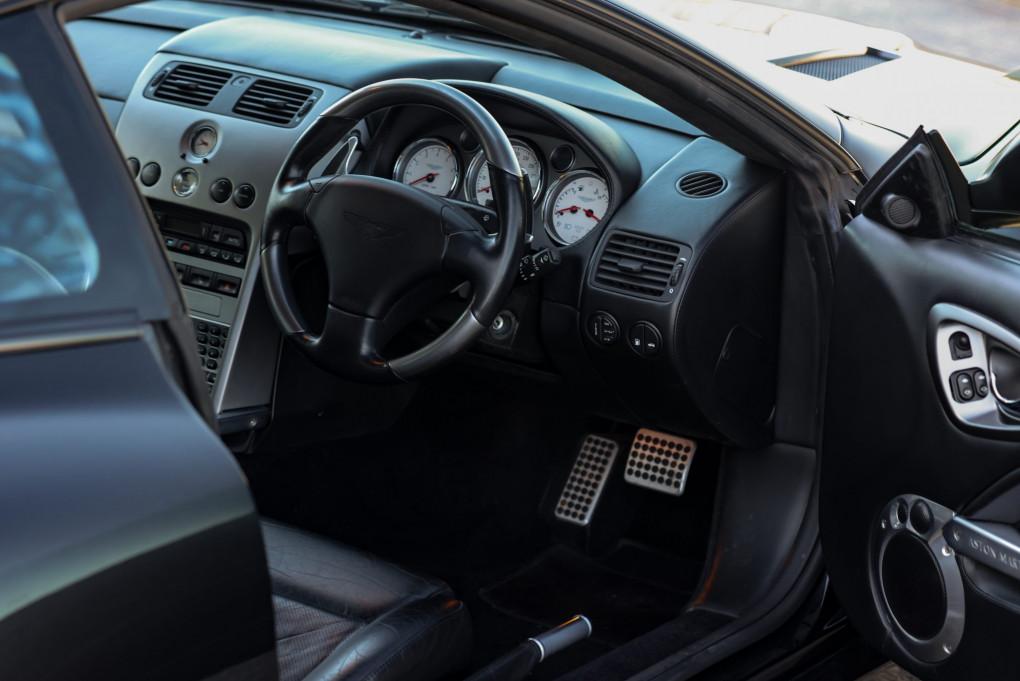 2005 Aston Martin Vanquish