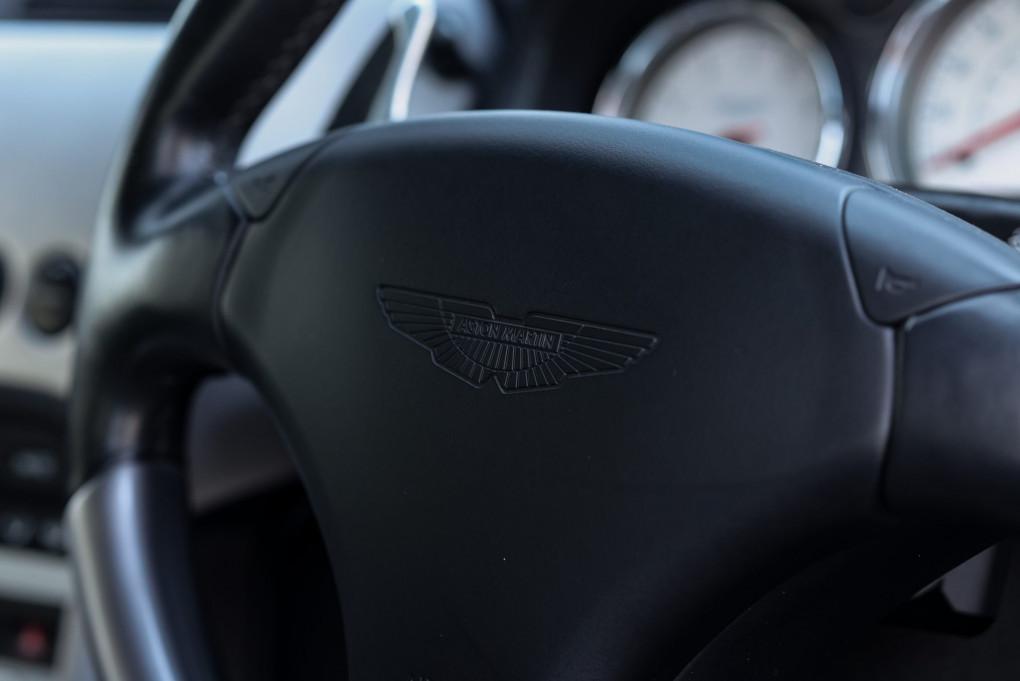 2005 Aston Martin Vanquish