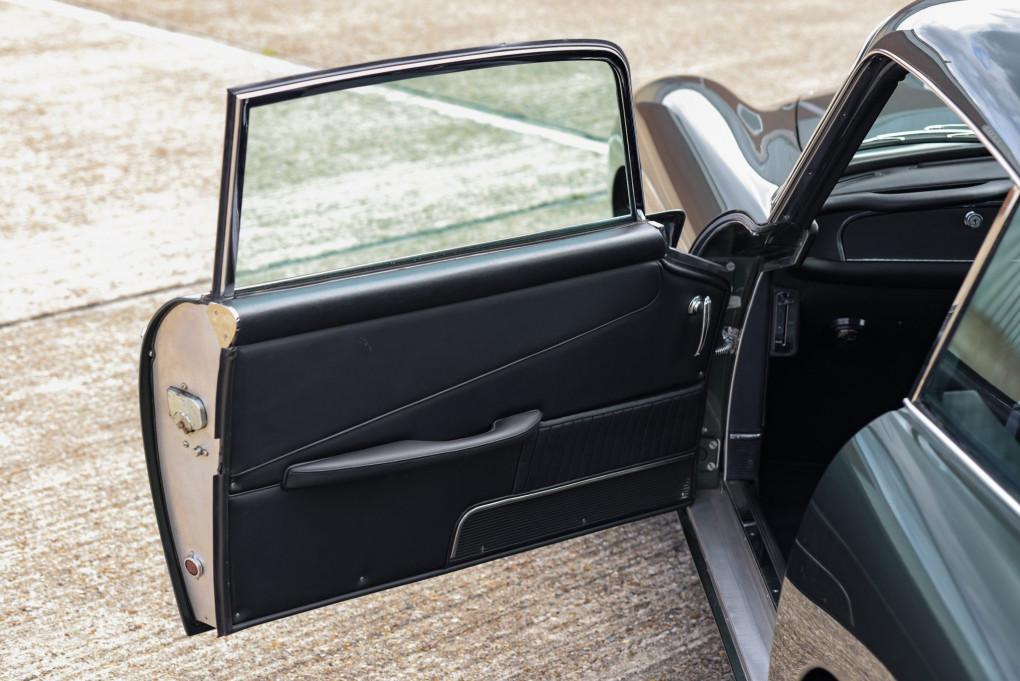 1965 Aston Martin DB5