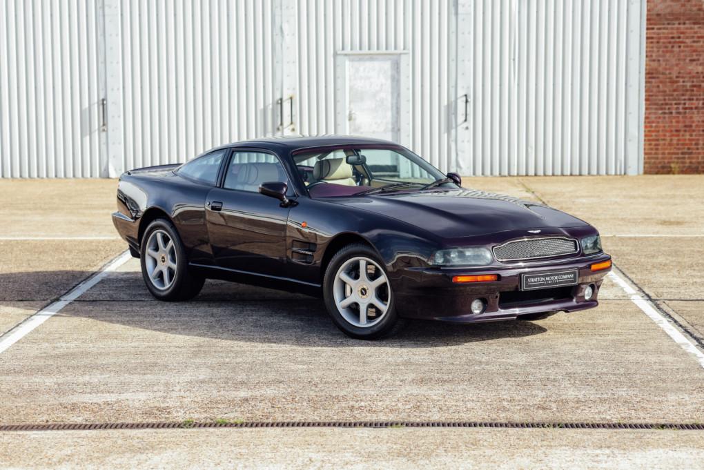 1997 Aston Martin V8