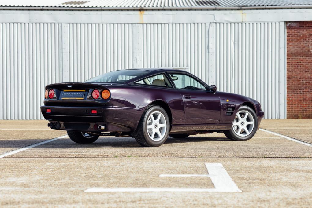 1997 Aston Martin V8