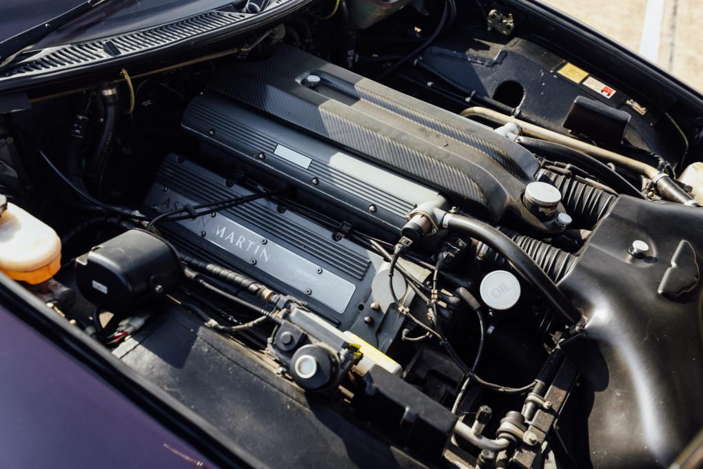 1997 Aston Martin V8