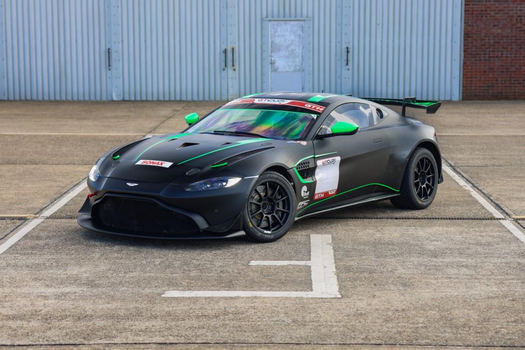 2021 Aston Martin Vantage