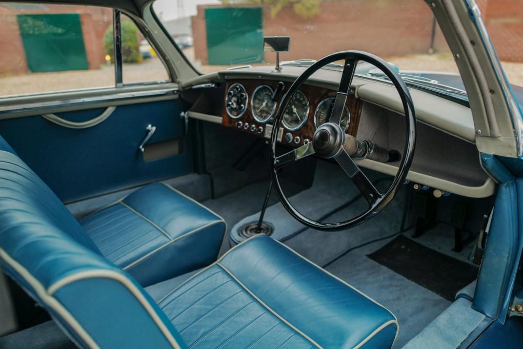 1954 Aston Martin DB2/4