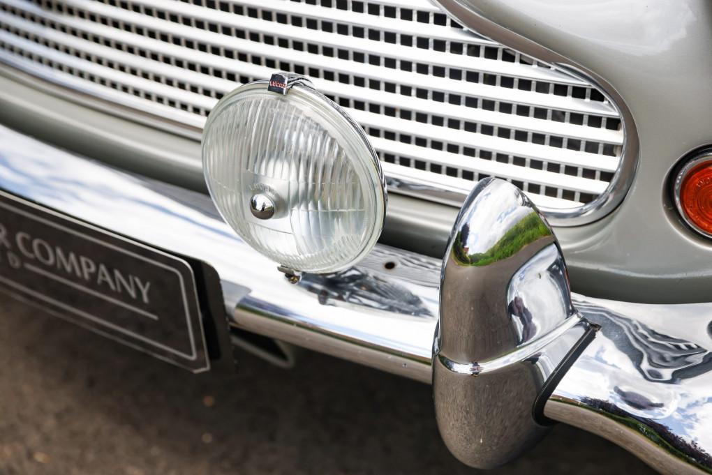 1961 Aston Martin DB4