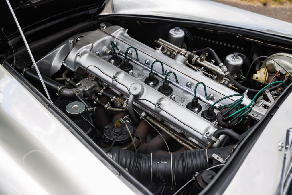 1961 Aston Martin DB4