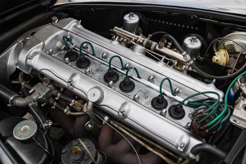 1961 Aston Martin DB4