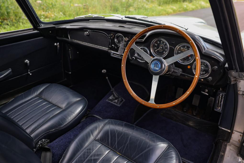 1961 Aston Martin DB4
