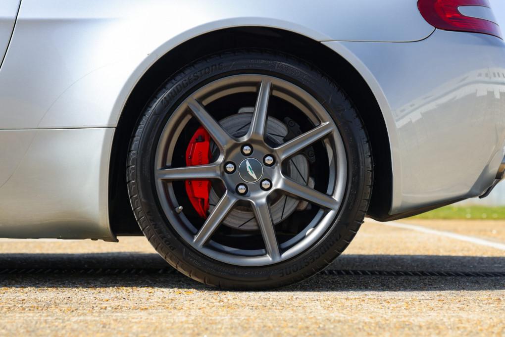 2009 Aston Martin Vantage