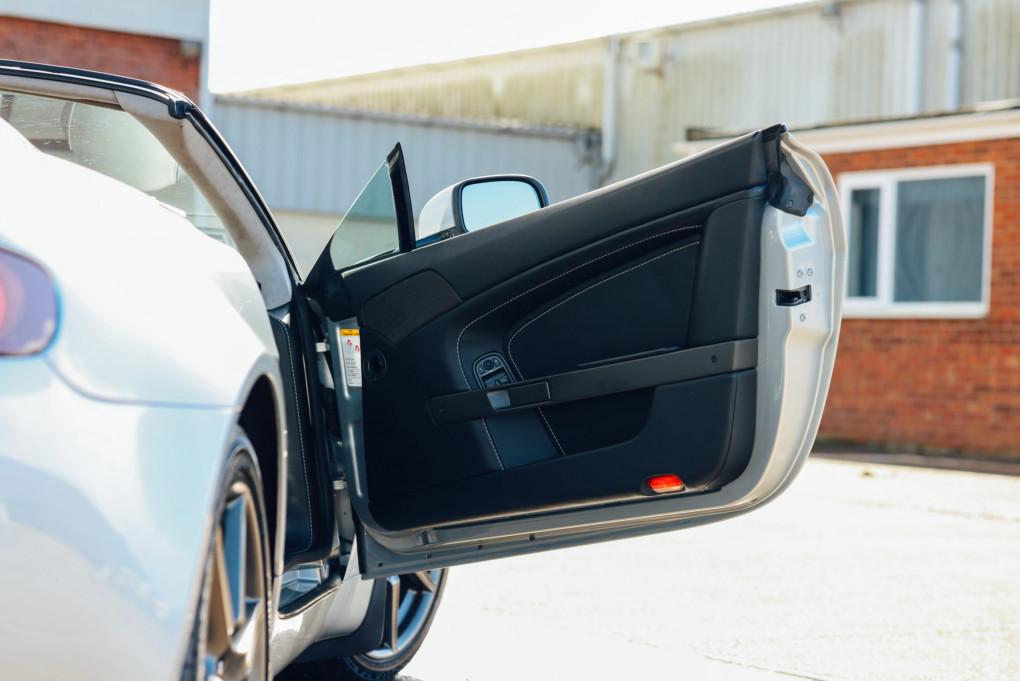 2009 Aston Martin Vantage