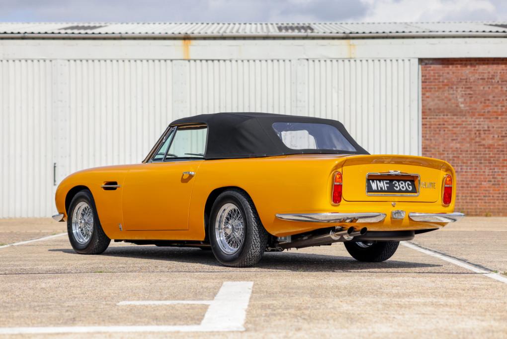 1969 Aston Martin DB6