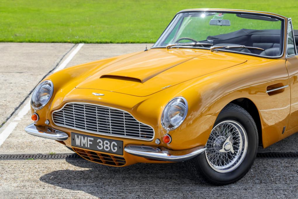 1969 Aston Martin DB6