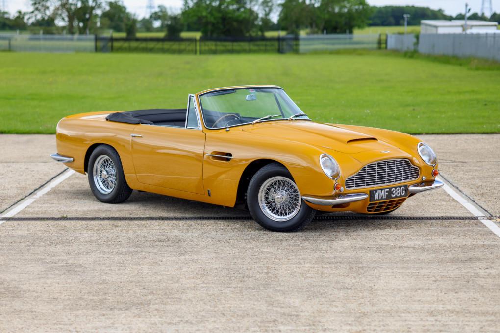 1969 Aston Martin DB6