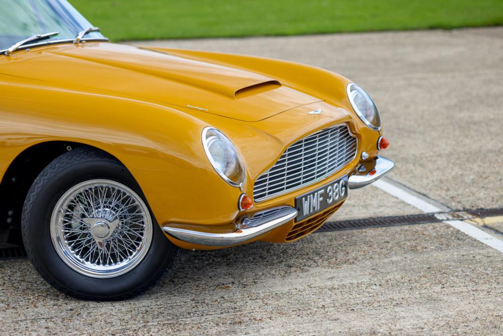 1969 Aston Martin DB6