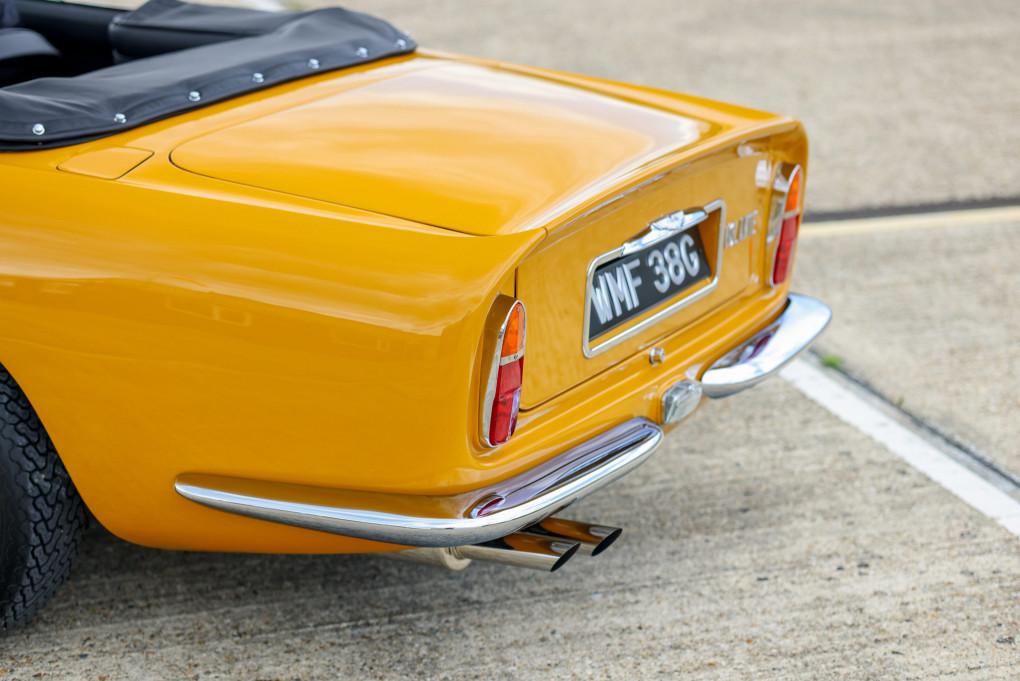 1969 Aston Martin DB6