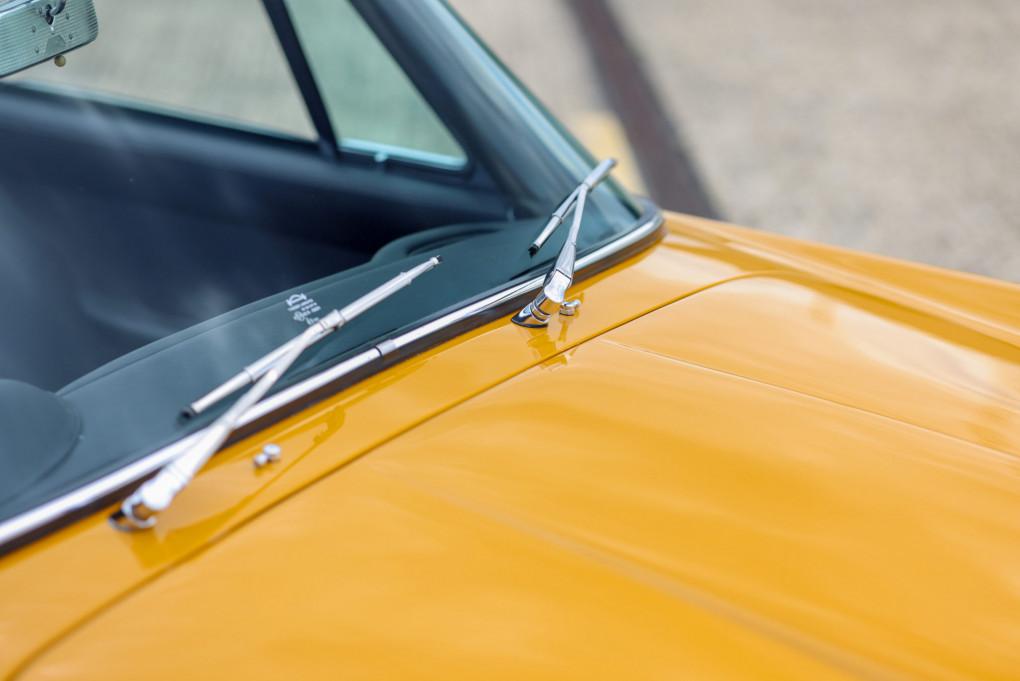 1969 Aston Martin DB6