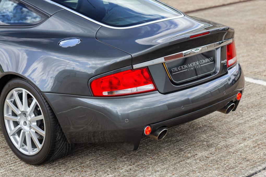 2006 Aston Martin Vanquish